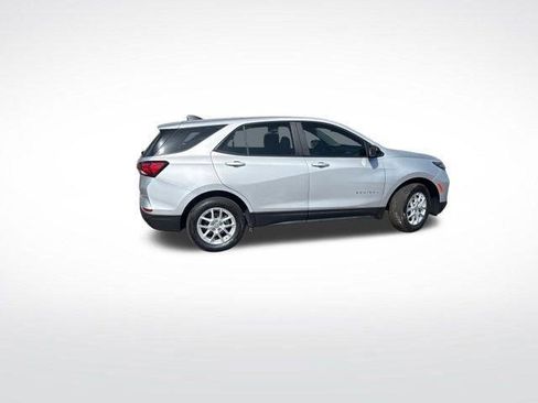 Certified 2022 Chevrolet Equinox LS image 12