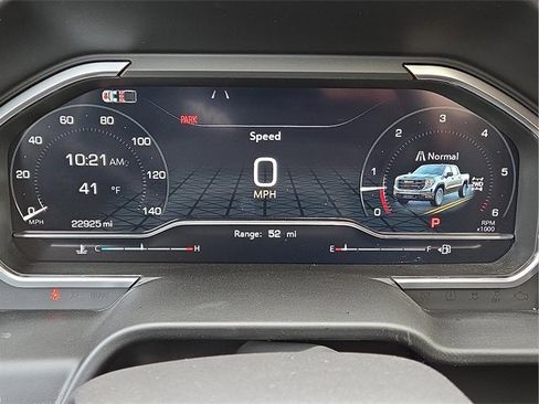 Used 2024 GMC Sierra 1500 AT4X image 17