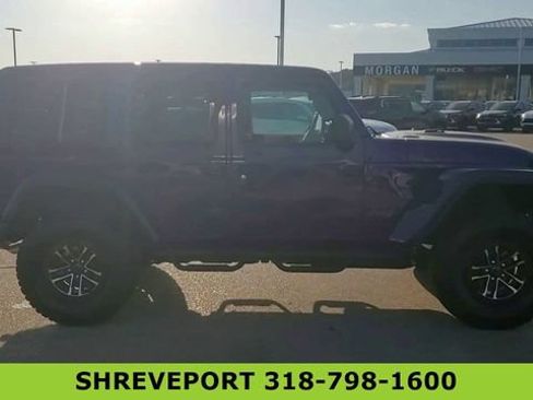 Used 2026 Jeep Wrangler Unlimited Rubicon AWD/4WD image 9