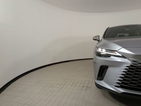Used 2023 Lexus RX 350 FWD w/ Cold Area Package image 11