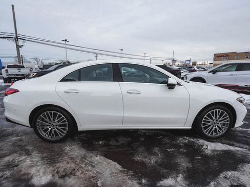 Used 2025 Mercedes-Benz CLA 250 4MATIC image 4