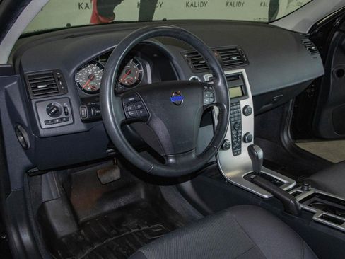 Used 2011 Volvo C30 T5 w/ Preferred Pkg image 4