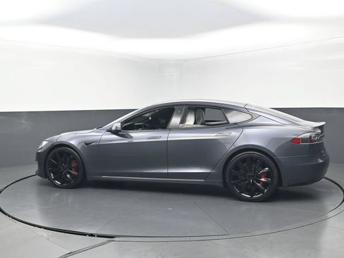 Used 2019 Tesla Model S Performance AWD/4WD image 4