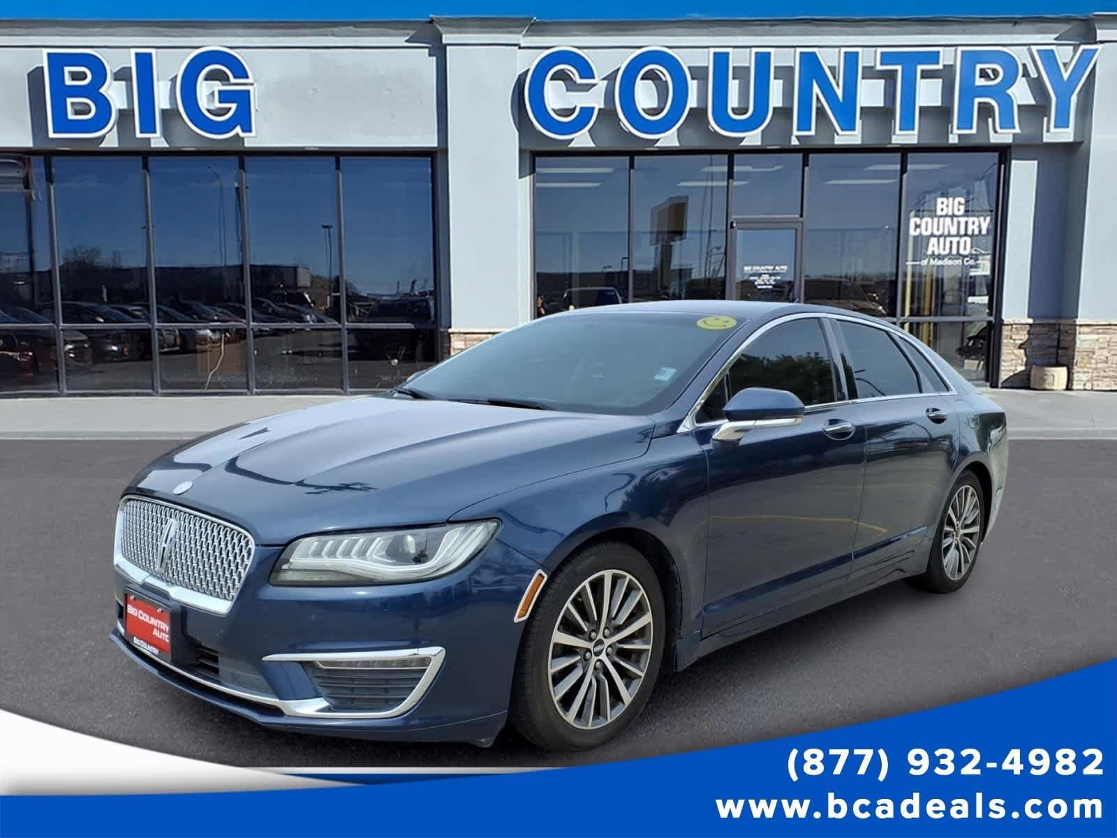 Used 2017 Lincoln MKZ Premiere FWD image 1