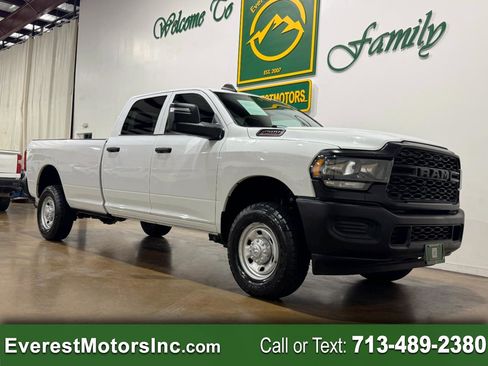 Used 2023 RAM 2500 Tradesman image 1