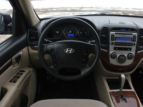 Used 2008 Hyundai Santa Fe GLS image 10