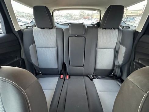 Used 2018 Ford Escape SE image 27