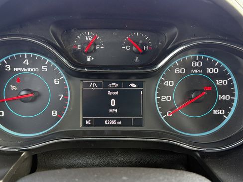 Used 2017 Chevrolet Cruze LT w/ Convenience Package image 23