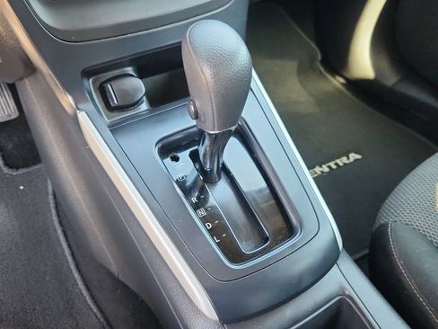 Used 2019 Nissan Sentra S FWD image 21