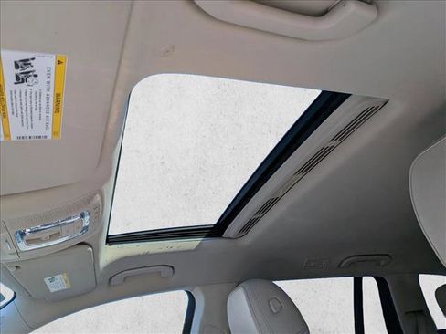 Used 2021 Mercedes-Benz GLS 450 4MATIC image 18