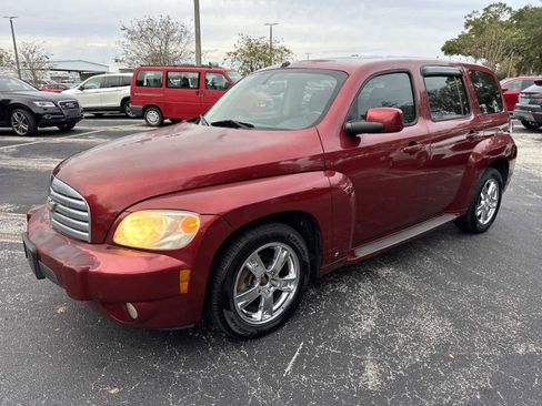 Used 2008 Chevrolet HHR LT w/ Sun and Fun Edtion Package image 7