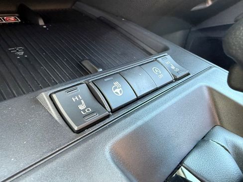 New 2026 Toyota Corolla Cross LE AWD/4WD image 24