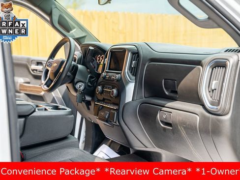 Used 2021 Chevrolet Silverado 1500 LT AWD/4WD image 17