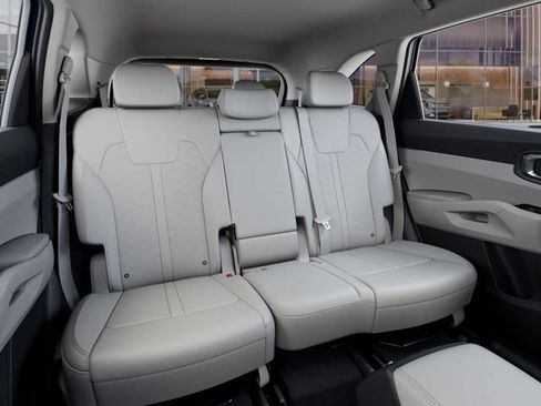 New 2026 Kia Sorento S AWD/4WD image 17