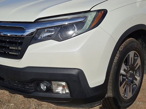 Used 2019 Honda Ridgeline RTL-T image 9