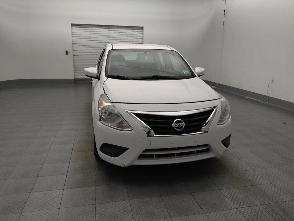 Used 2019 Nissan Versa SV FWD image 14