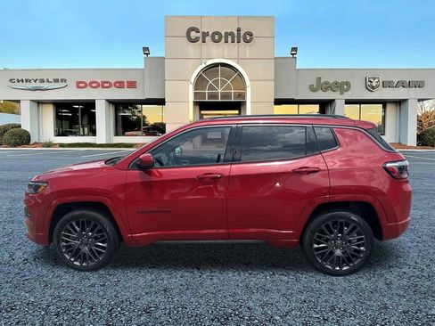 Used 2022 Jeep Compass Limited AWD/4WD image 6