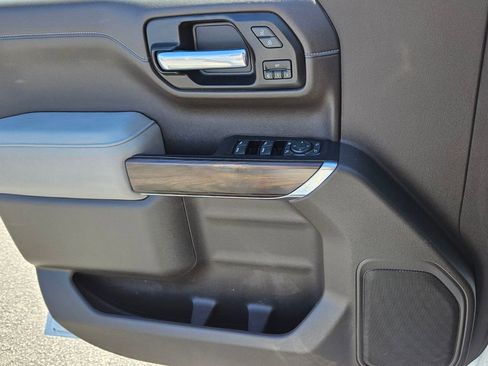 Used 2021 GMC Sierra 1500 SLT w/ SLT Premium Package image 28