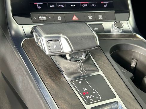 Used 2023 Audi A6 2.0T Premium w/ Convenience Package image 22