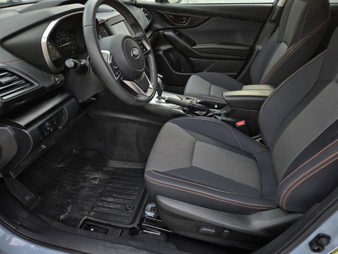 Used 2021 Subaru Crosstrek 2.0i Premium w/ Moonroof Package image 18