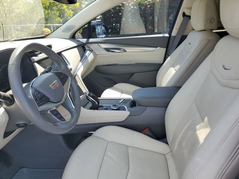 Used 2021 Cadillac XT5 Premium Luxury image 21
