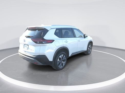 Used 2023 Nissan Rogue SV w/ SV Premium B Package image 8