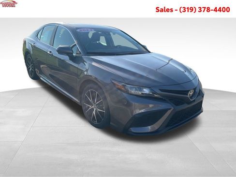 Certified 2023 Toyota Camry SE FWD image 9