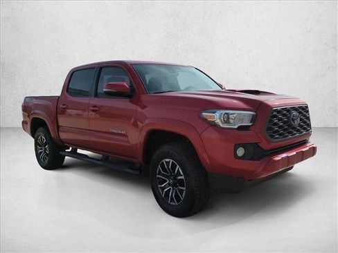 Used 2021 Toyota Tacoma TRD Sport w/ Technology Package AWD/4WD image 3