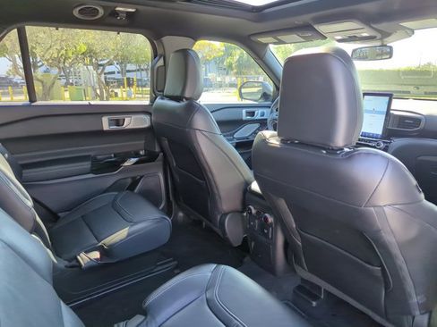 Used 2023 Ford Explorer ST w/ Equipment Group 401A AWD/4WD image 21