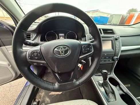 Used 2015 Toyota Camry SE image 13