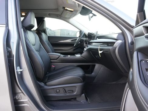 New 2026 INFINITI QX60 Pure FWD image 23