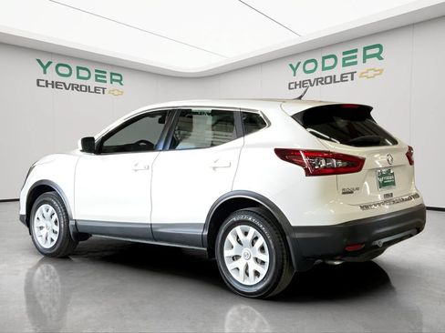 Used 2020 Nissan Rogue Sport S FWD image 9