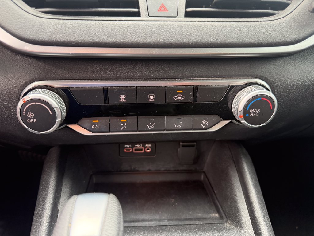 Used 2020 Nissan Altima 2.5 S FWD image 11