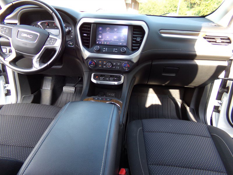 Used 2020 GMC Acadia SLE w/ LPO, Floor Liner Package FWD image 27