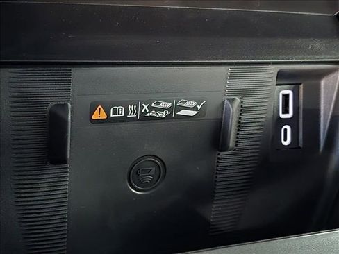 New 2026 GMC Hummer EV SUV image 14