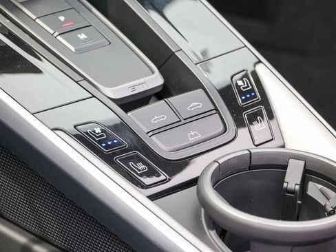 New 2026 Porsche 911 Carrera RWD image 31
