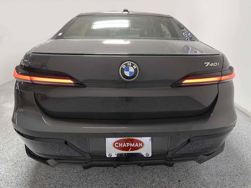 New 2026 BMW 740i w/ Executive Package RWD image 4