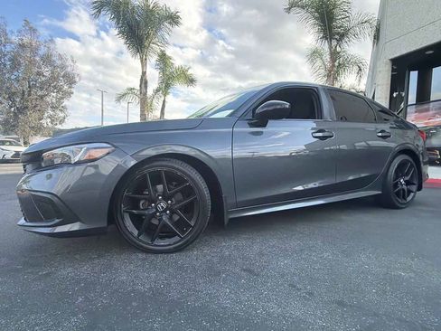 Used 2022 Honda Civic Sport image 15