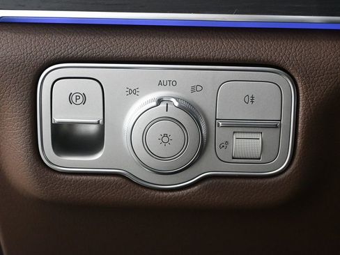 New 2026 Mercedes-Benz GLE 450 4MATIC image 9