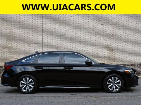 Used 2025 Honda Civic LX image 5