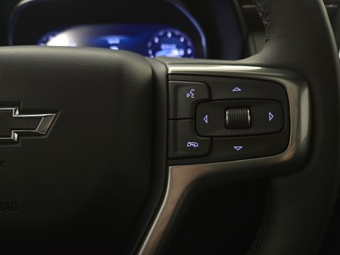 Certified 2024 Chevrolet Tahoe Z71 w/ Luxury Package AWD/4WD image 17