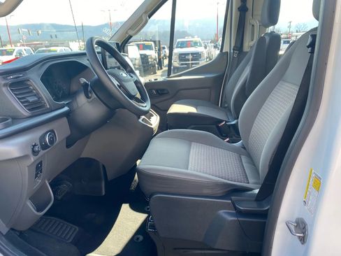 Used 2022 Ford Transit 350 XLT image 9