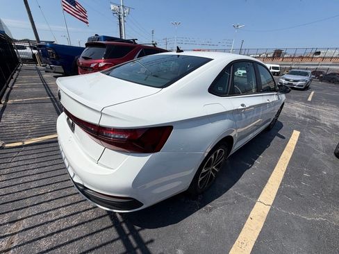 Used 2025 Volkswagen Jetta Sport FWD image 26
