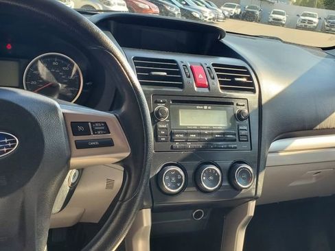 Used 2015 Subaru Forester 2.5i Premium w/ All-Weather Package image 17