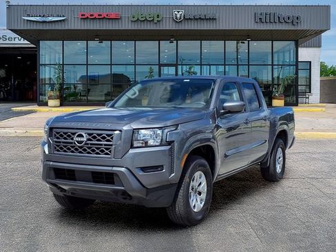 Used 2024 Nissan Frontier SV AWD/4WD image 1