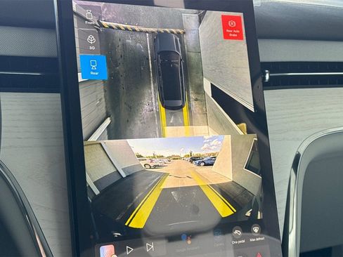 New 2025 Volvo EX90 Plus w/ Protection Package Premier image 20