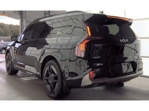 Used 2025 Kia EV9 GT-Line AWD/4WD image 4