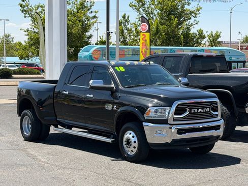 Used 2018 RAM 3500 Laramie Longhorn w/ Convenience Group AWD/4WD image 4