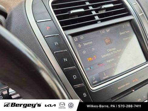 Used 2020 Lincoln Nautilus Reserve AWD/4WD image 21