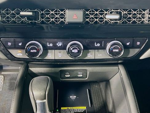 Used 2024 Honda Accord Touring image 23